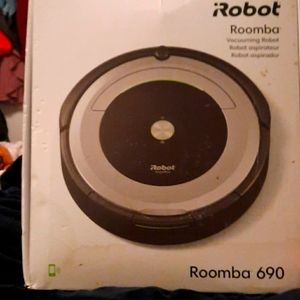 Roomba 690